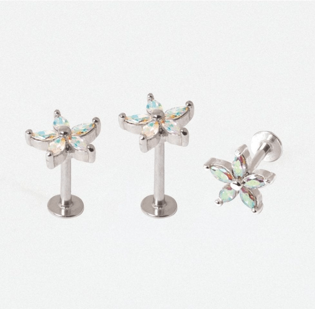 Flower Labret