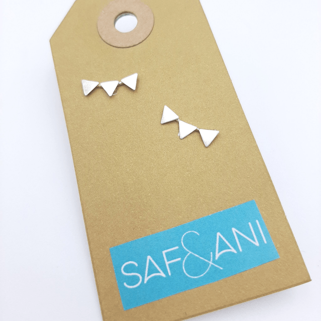 Bunting Earring