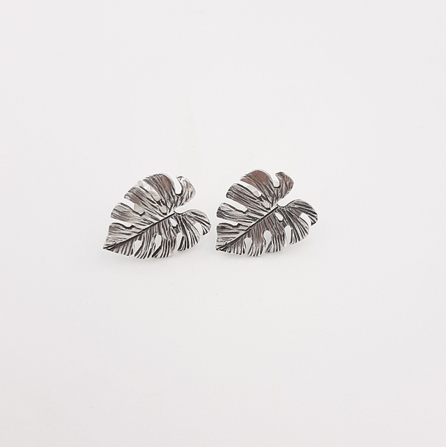 Monstera Leaf Earrings