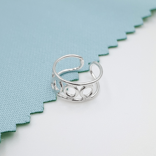 Sterling Silver Circle Ear Cuff