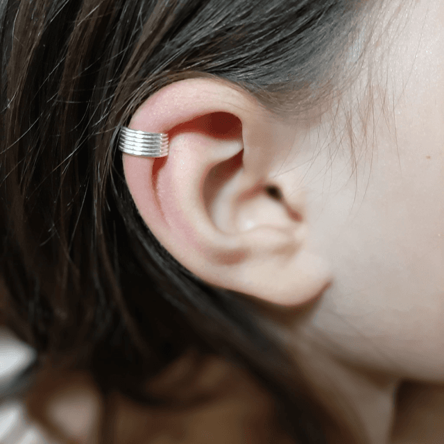 Sterling silver striped ear cuff
